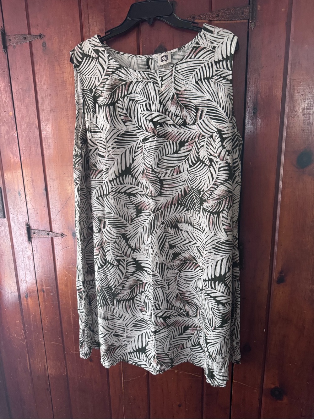 Sleeveless Leaf-Print Women's Dress